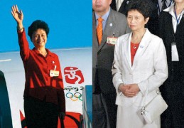 陈云林夫人与江丙坤夫人默契十足 白套装亮丽现身