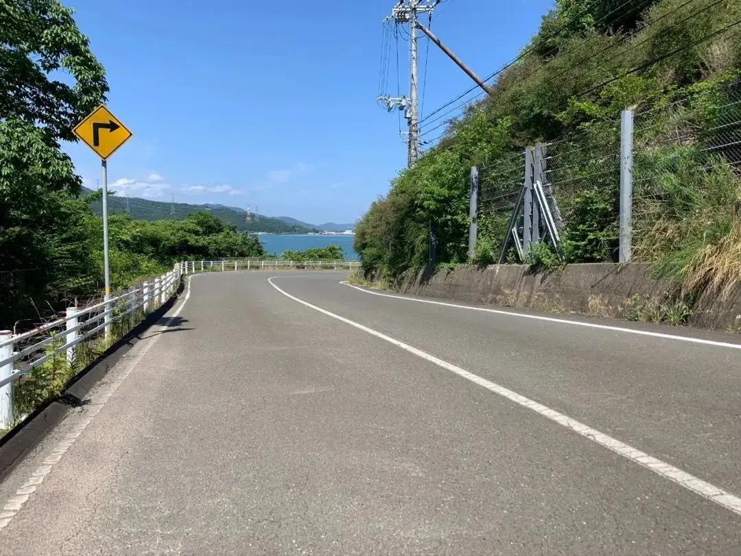 日本酒店税费e路东瀛_日本人看八嘎呀路_日本五十路