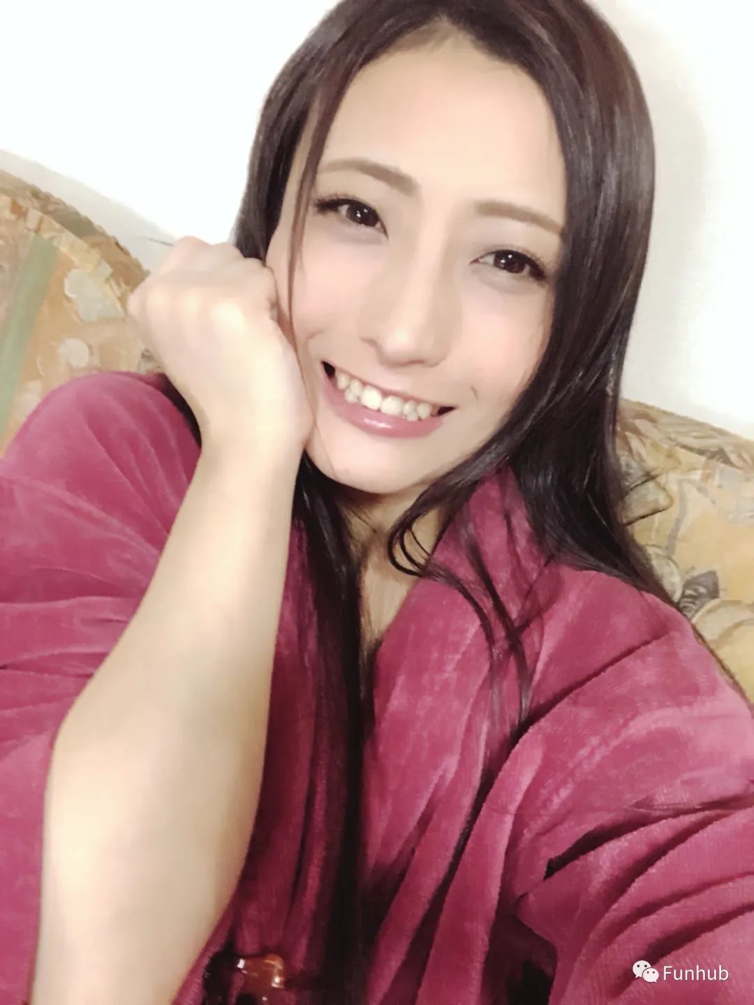 佐伯奈奈_佐奈伊小白鞋怎么样_佐奈良是谁的女儿