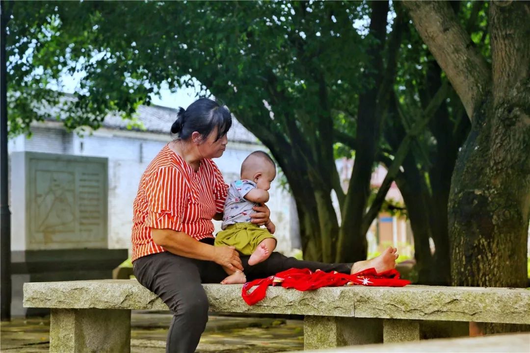 盛夏时节_盛夏时节指哪个月_每当盛夏时