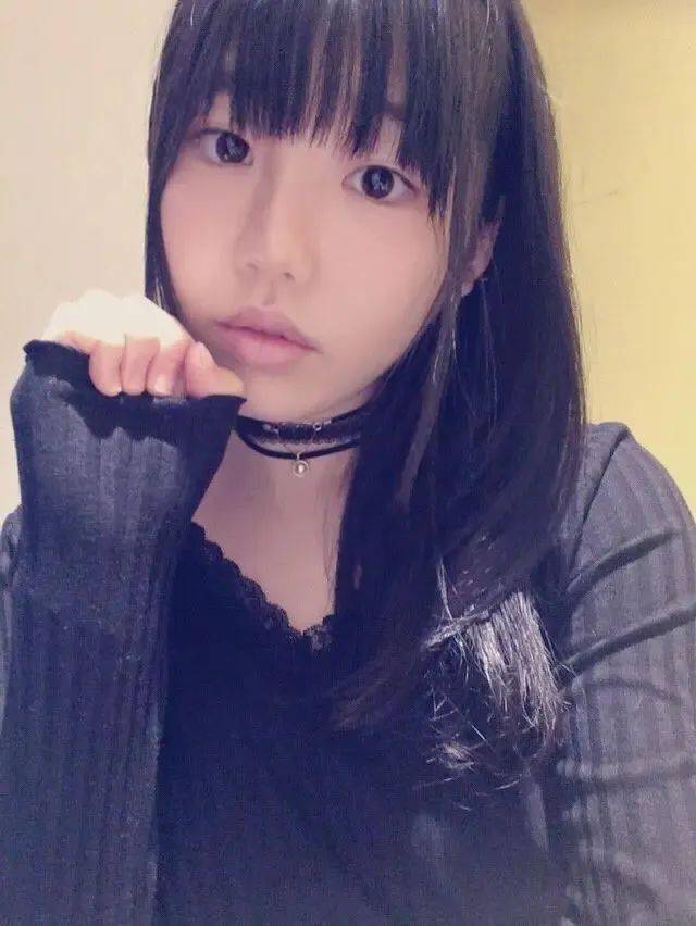 咏田家属于_咏田家属于什么诗_深田咏美作品